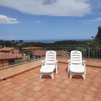 Casa Miranda Three-room apartment with a terrace overlooking the sea