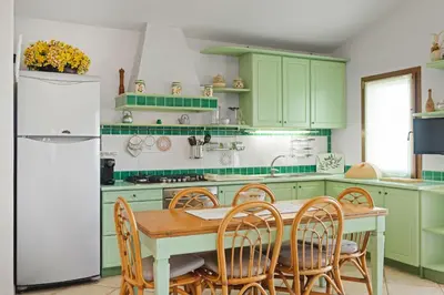 Cucina o angolo cottura di Casa Elena al mare con piscina