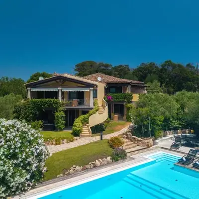 Casa Elena al mare con piscina