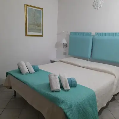 ACQUAMARINA con meraviglioso giardino