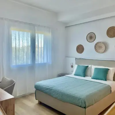 Elis rooms & suite