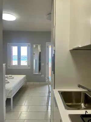 Cucina o angolo cottura di Monolocale Terrazza Vista Mare