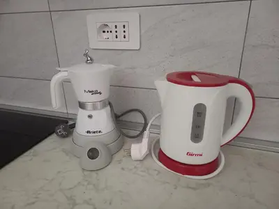 Set per la preparazione di tè e caffè presso Le Rose