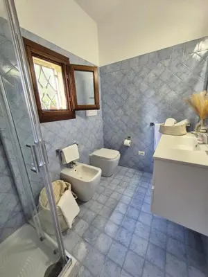 Bagno di La Bougainville Garden & Pool