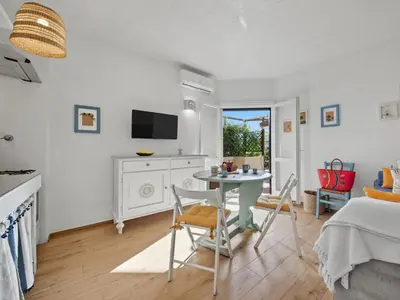 TV o dispositivi per l'intrattenimento presso Apartment Iris 5- Terza Spiaggia by Interhome