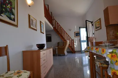 Cucina o angolo cottura di FAGR-GAI014P Apt 800 mt spiaggia