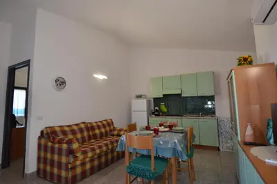 Cucina o angolo cottura di FAGR-GAI014P Apt 800 mt spiaggia