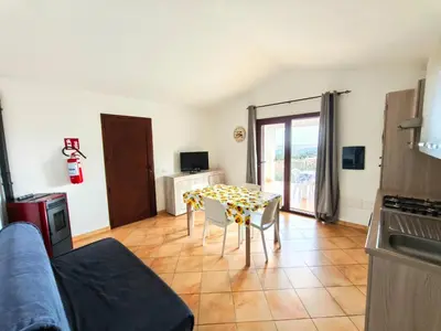 Cucina o angolo cottura di Apartment with a sea-view terrace