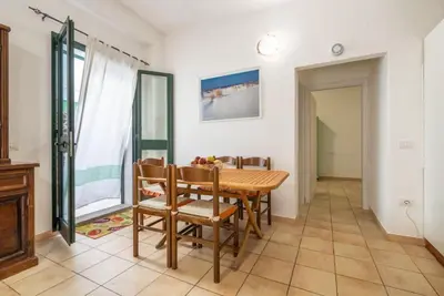 Planimetria di Relaxing apartment close to Santa Lucia beach