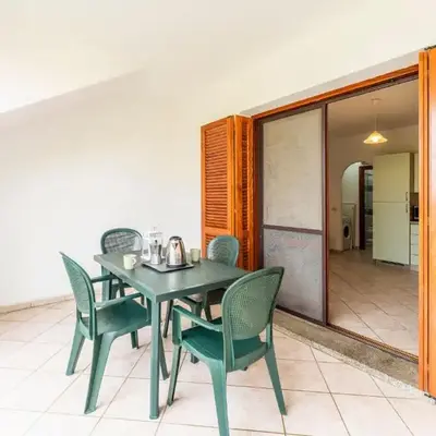 Cozy apartment 300mt from the beach