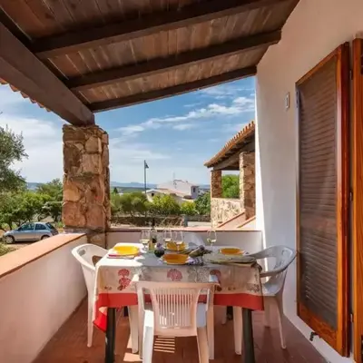 Relaxing apartment with outdoor dining