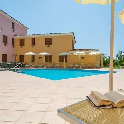 Apartment with shared pool