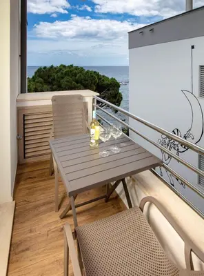Balcone o terrazza di Blue Bay rooms