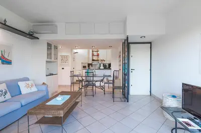 Cucina o angolo cottura di Il Vecchio Faro 66 - Happy Rentals