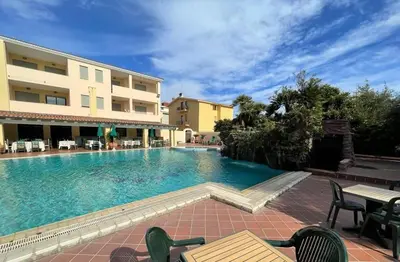 Piscina di Stylish Res del GolfoDiOrosei B4 1 Bedrm Apartment o nelle vicinanze