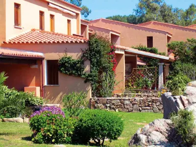 Giardino di Residence Porto Coda Cavallo