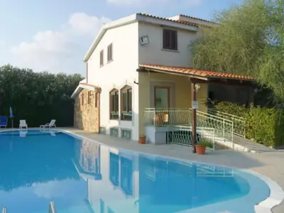 Piscina di Studio in Meernähe auf Sardinien o nelle vicinanze