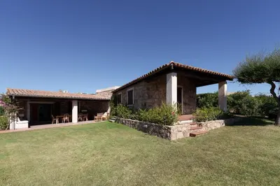 Edificio in cui si trova la villa