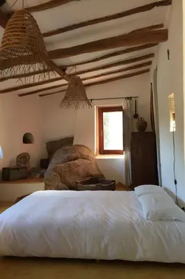 Letto o letti in una camera di Holiday Home Cosima mit Blick auf das Wasser by Interhome