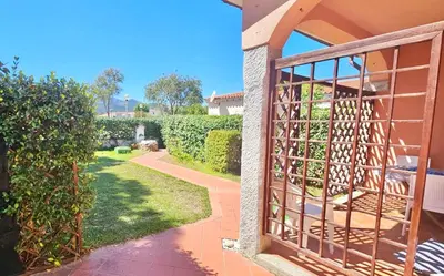 Giardino di ISS Travel, Casa Lucky in San Teodoro just 500 mt from La Cinta beach