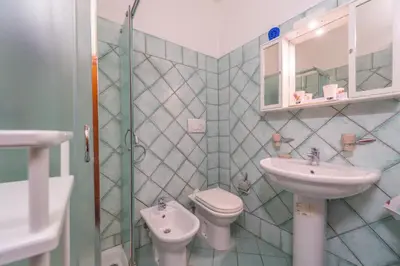 Bagno di villetta ìsabella