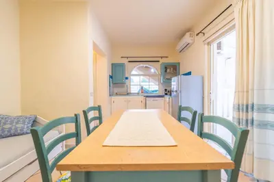 Cucina o angolo cottura di Brorent Dimora Pascoli 3