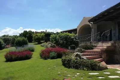 Giardino di Villa Lilly 2
