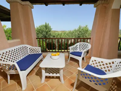 Balcone o terrazza di Holiday Home Bougainville 6 - Vista Village by Interhome