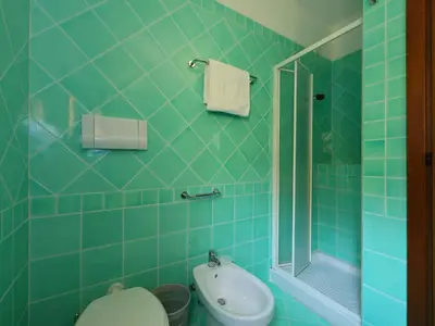 Bagno di Holiday Home Dalia 18 - Vista Village by Interhome