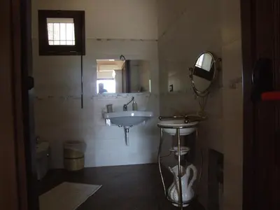 Bagno di Agriturismo Locoe