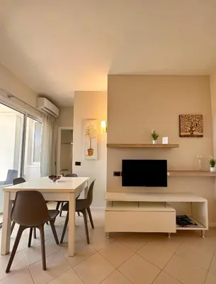 TV o dispositivi per l'intrattenimento presso Prestige Panoramico Veronese