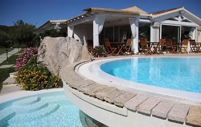 Piscina di Cento Ulivi B&B o nelle vicinanze