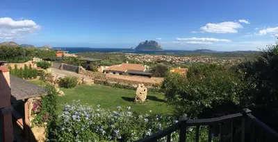 Paesaggio naturale nelle vicinanze della villa