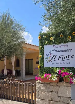 Certificato, attestato, insegna o altro documento esposto da Affittacamere Il FIORE