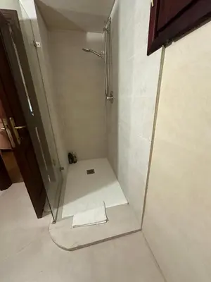 Bagno di Hotel S'Ortale Possibilità di Parcheggio interno e Ristorante all'aperto