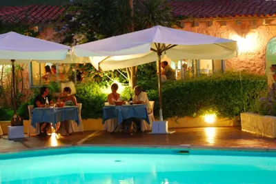 Ospiti di Hotel Stefania Boutique Hotel by the Beach