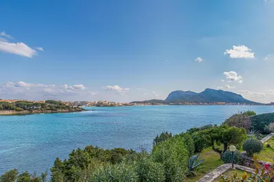 Paesaggio naturale nelle vicinanze della villa