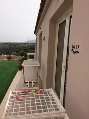 Balcone o terrazza di sole e sale 2