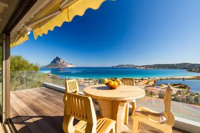 Paesaggio naturale nelle vicinanze della casa vacanze
