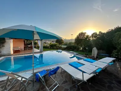Piscina di Villa Luca o nelle vicinanze