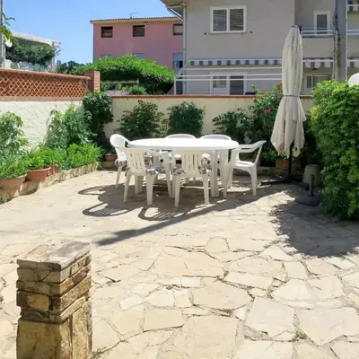 Holiday Home Lia by Interhome