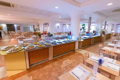 Cibo presso il resort o nelle vicinanze