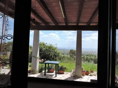 Paesaggio naturale nelle vicinanze della casa vacanze