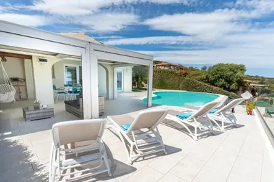 Piscina di Villa Smeralda o nelle vicinanze