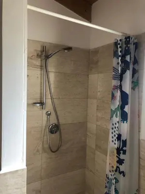 Bagno di Trilocale con terrazza