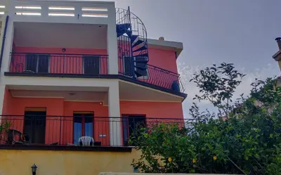 Balcone o terrazza di appartamento Oleandro