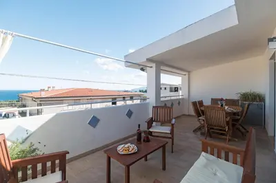 Balcone o terrazza di White Rose Suite Apartment