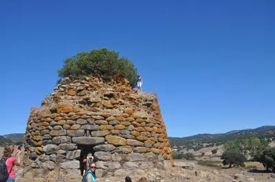 Paesaggio naturale nelle vicinanze del campeggio