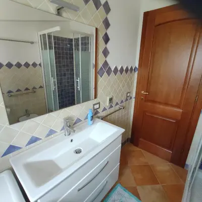 Bagno di VILLA A 200 METRI DALLA SPIAGGIA