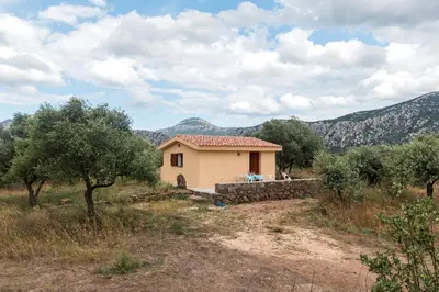 Paesaggio naturale nelle vicinanze of country house